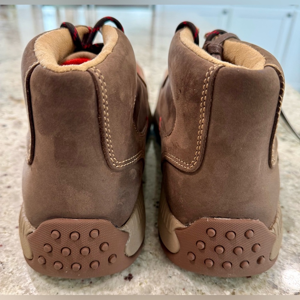 SOLD - Picture 7 of 11